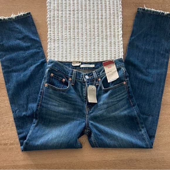 Levi’s 501 Original Straight Leg Jeans Size 24 NWT - Picture 4 of 8